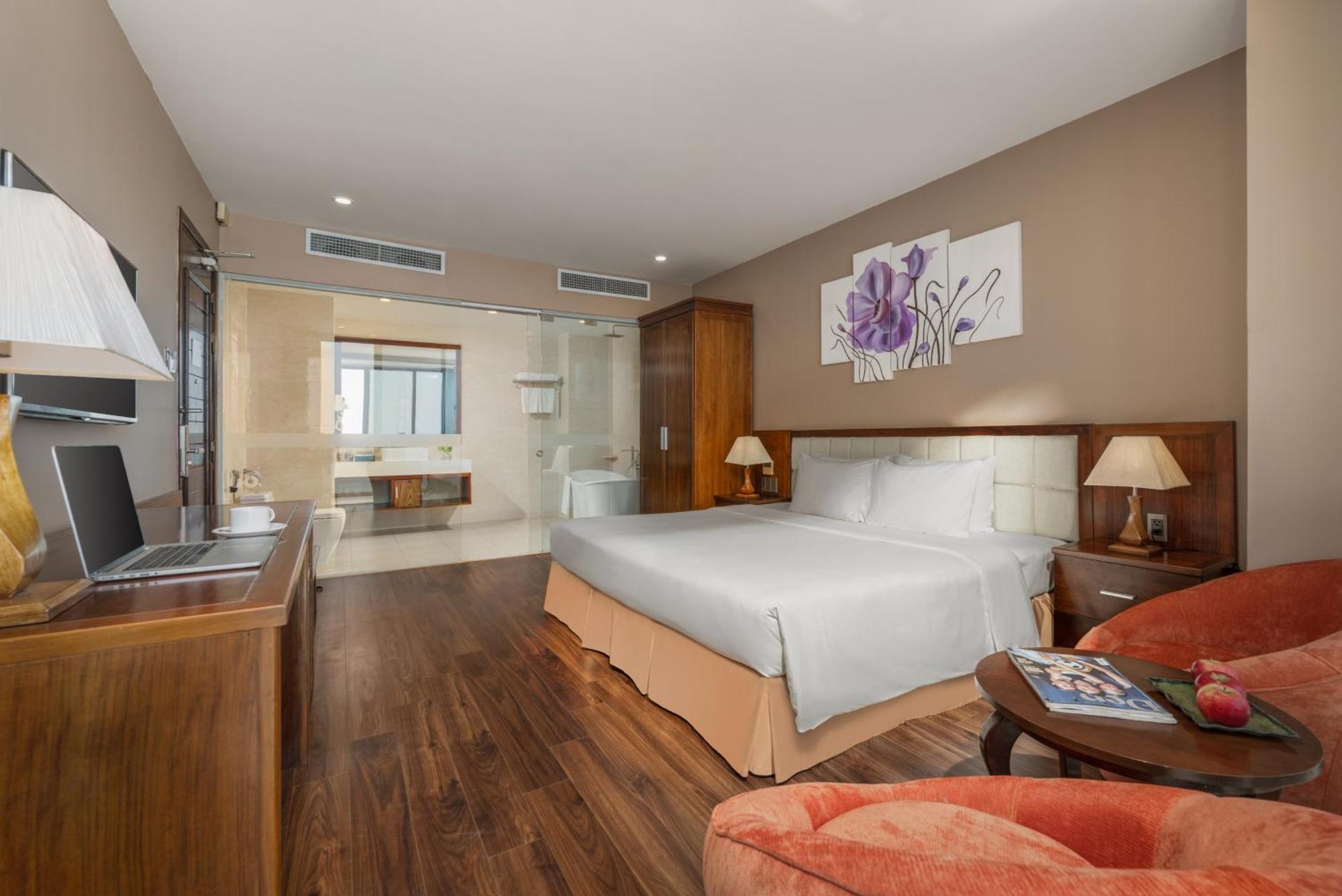 Yarra Ocean Suites Danang Bagian luar foto