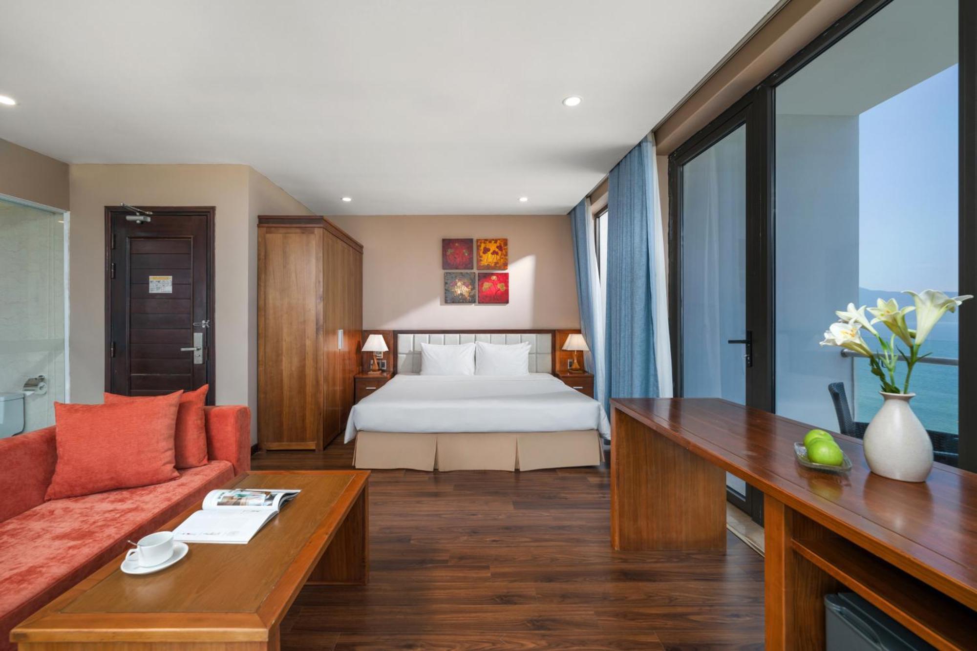 Yarra Ocean Suites Danang Bagian luar foto