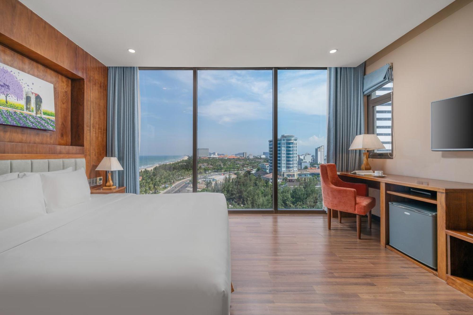 Yarra Ocean Suites Danang Bagian luar foto