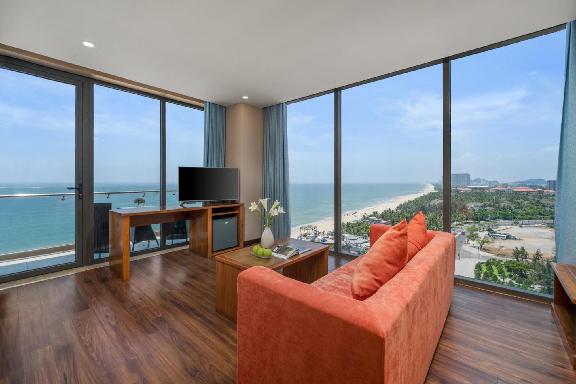 Yarra Ocean Suites Danang Bagian luar foto