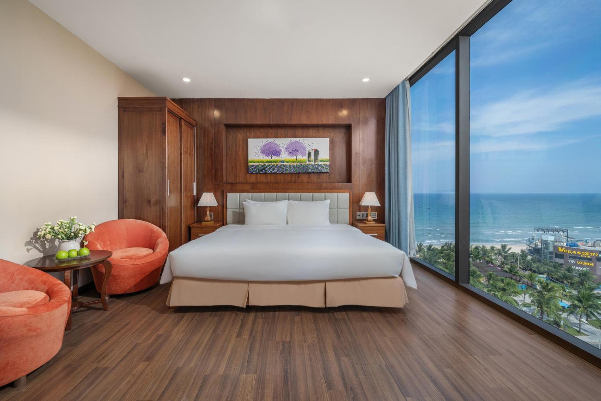 Yarra Ocean Suites Danang Bagian luar foto